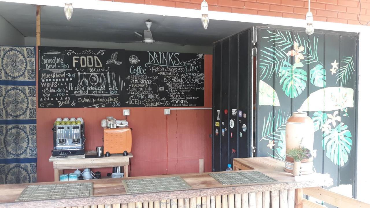 Coco Hostels - Weligama Eksteriør bilde